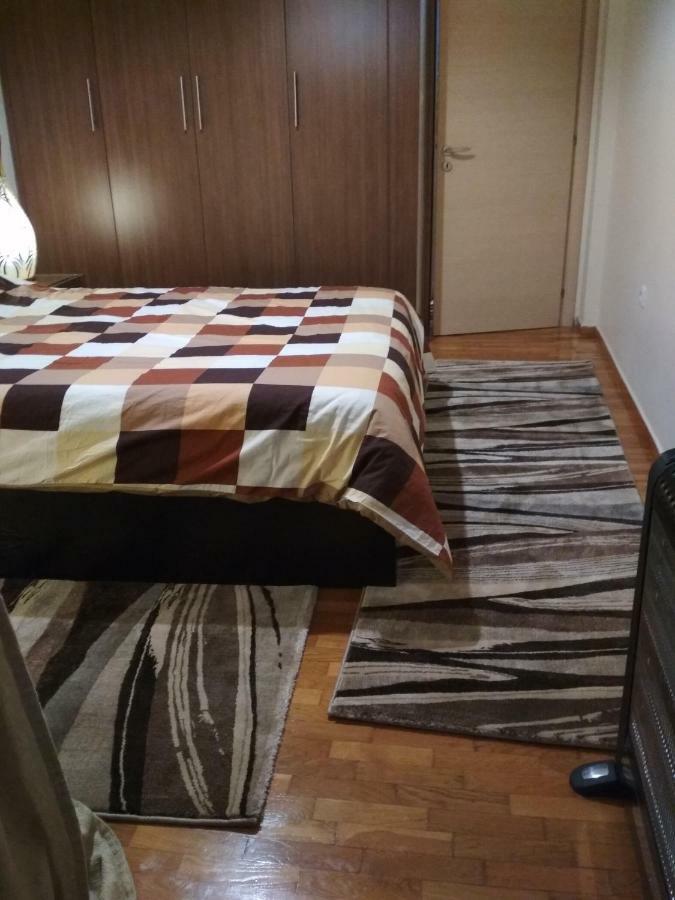 George's Apartment